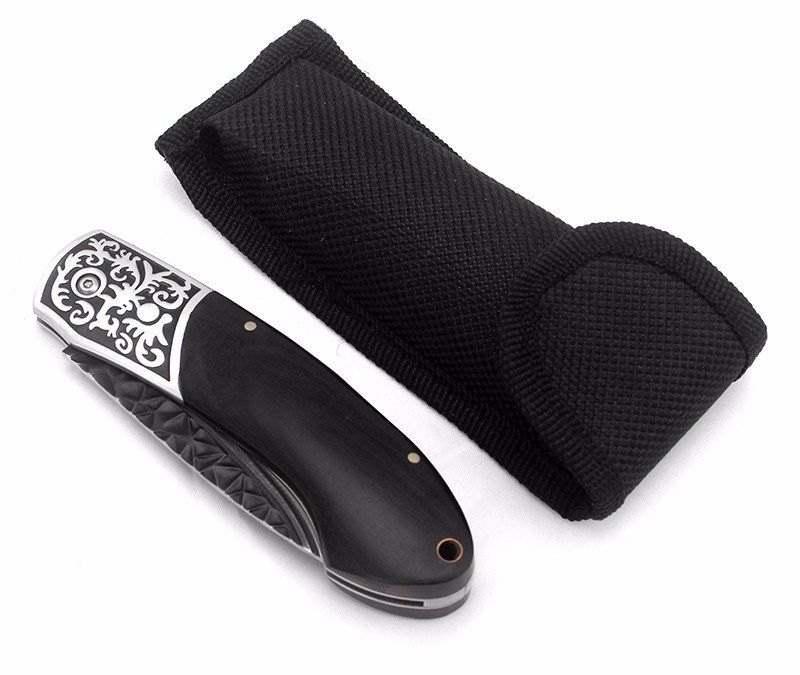 LUXUSNÍ ZAVÍRACÍ NŮŽ