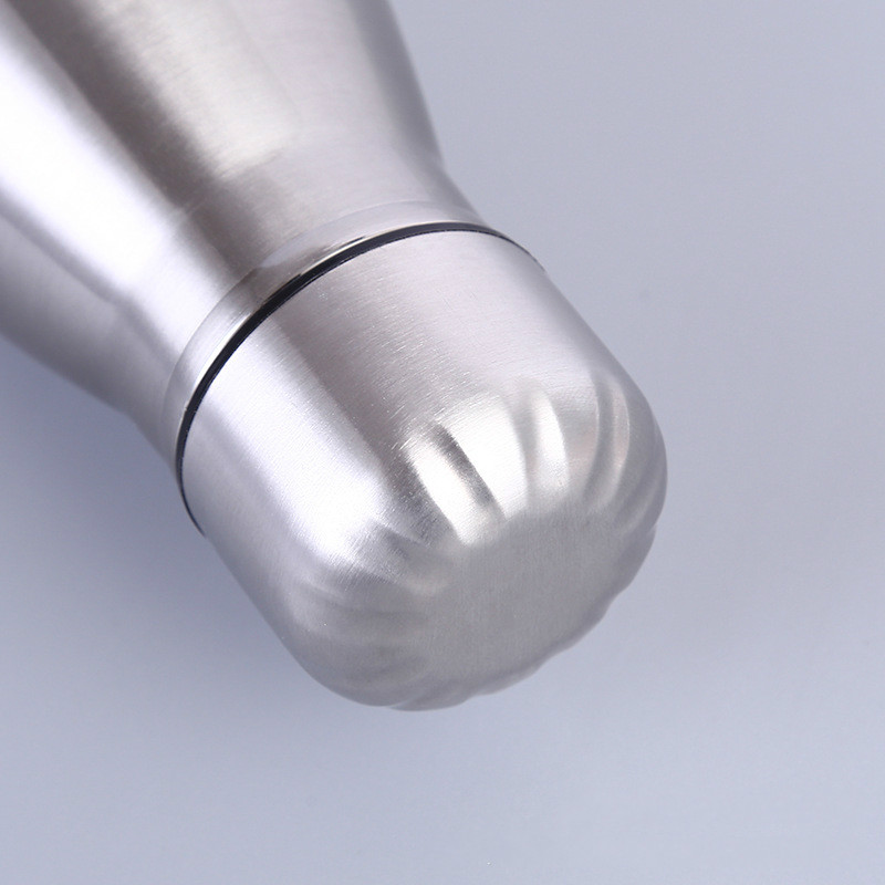 NEROZBITNÁ A PRAKTICKÁ NEREZ LÁHEV 750ml