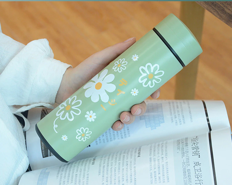 KRÁSNÁ ORIGINÁLNÍ KVĚTINOVÁ TERMOSKA 0,5l