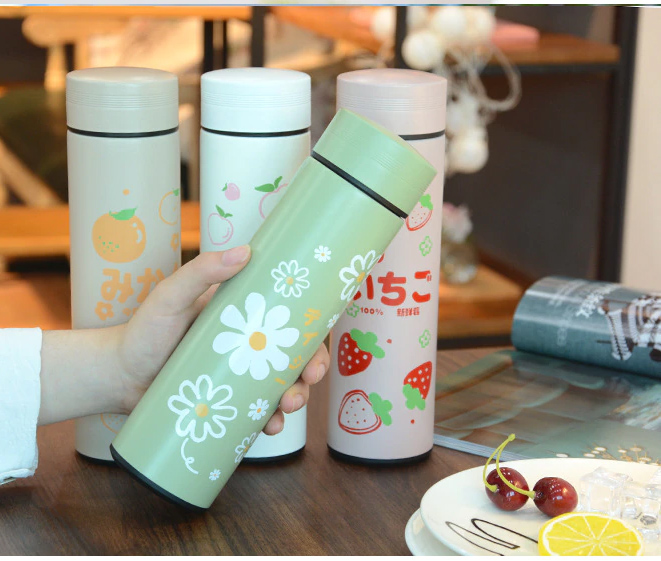 KRÁSNÁ ORIGINÁLNÍ KVĚTINOVÁ TERMOSKA 0,5l