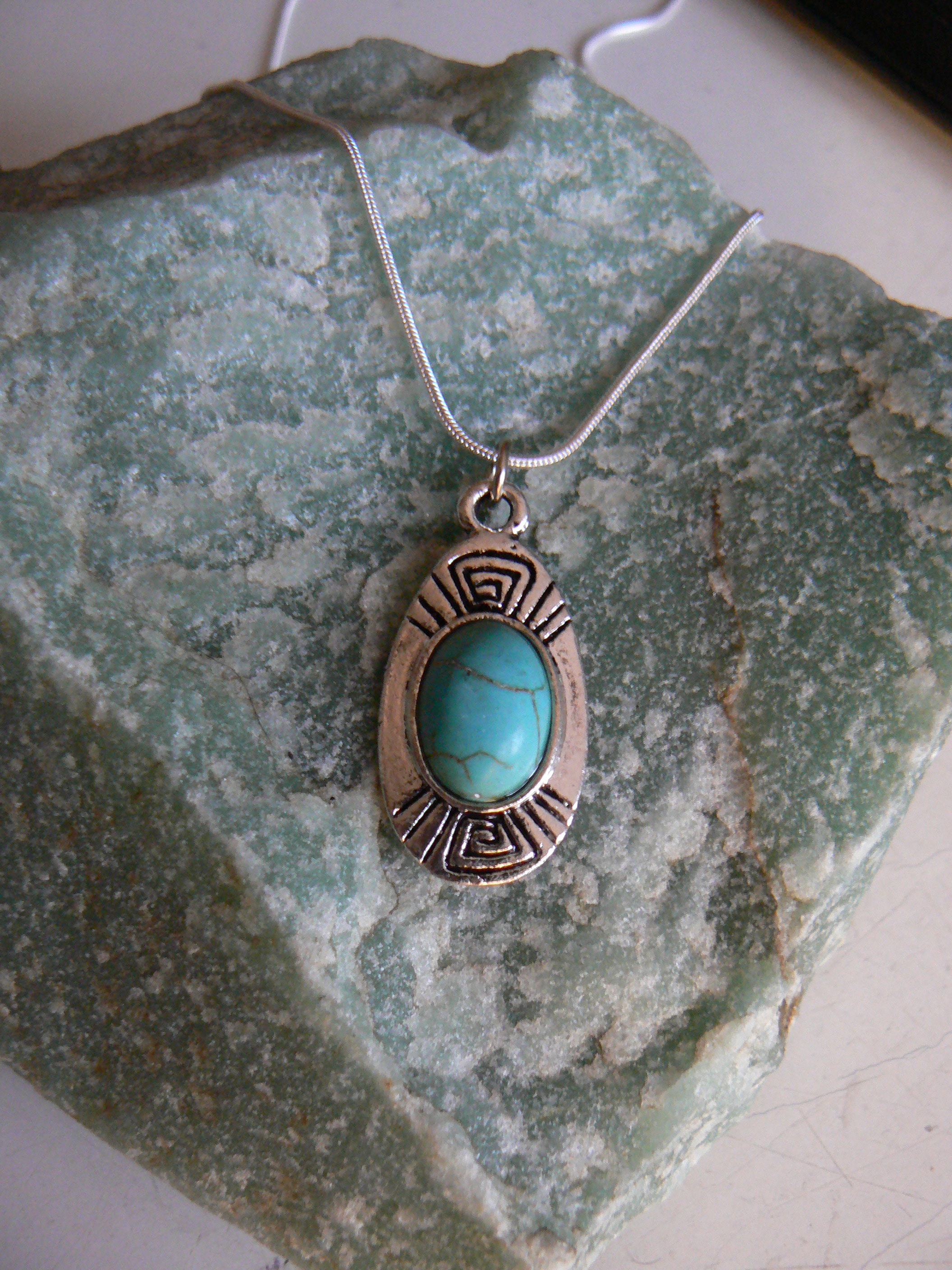 NAHRDELNÍK - TYRKYS DELFÍN