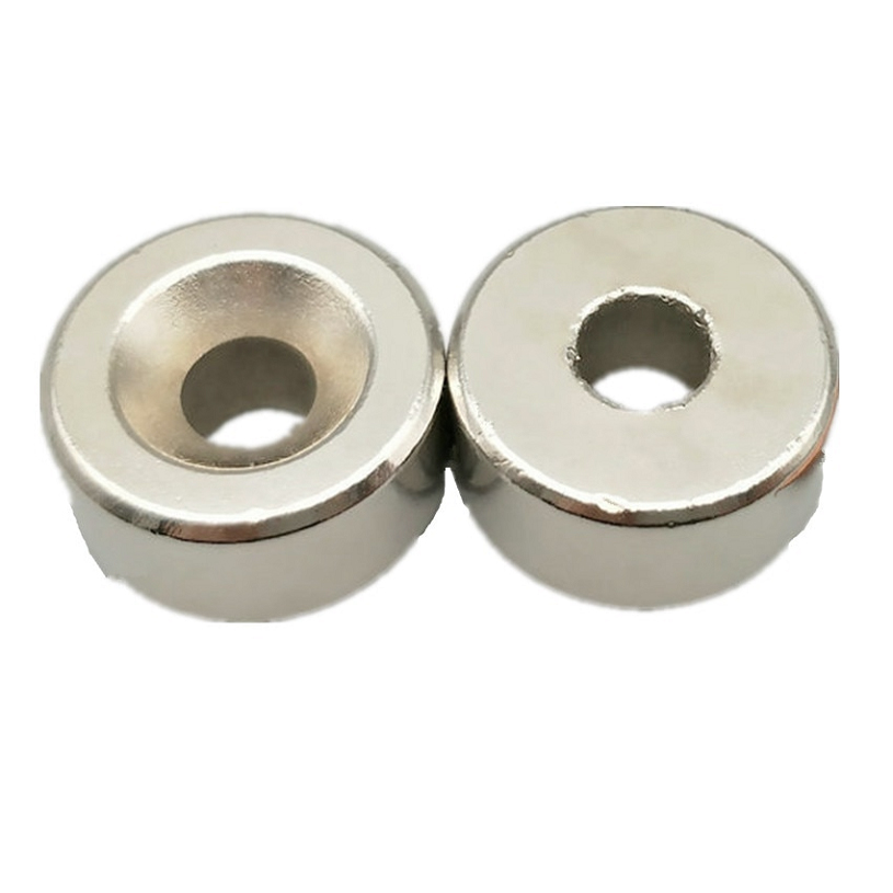ULTRA SILNÝ MAGNET NEODYMOVÝ 20x10mm s OTVOREM
