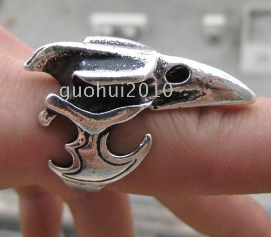 BRUTÁLNÍ KRÁSNÝ BOJOVÝ PRSTEN