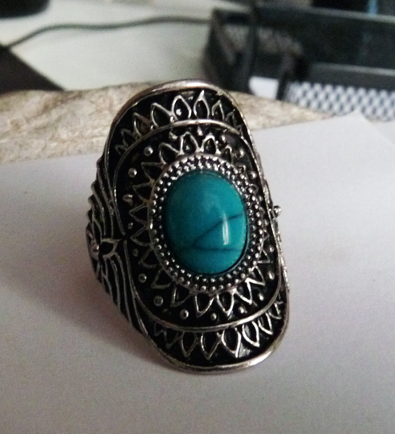 PRSTEN TYRKYSOVA BARVA