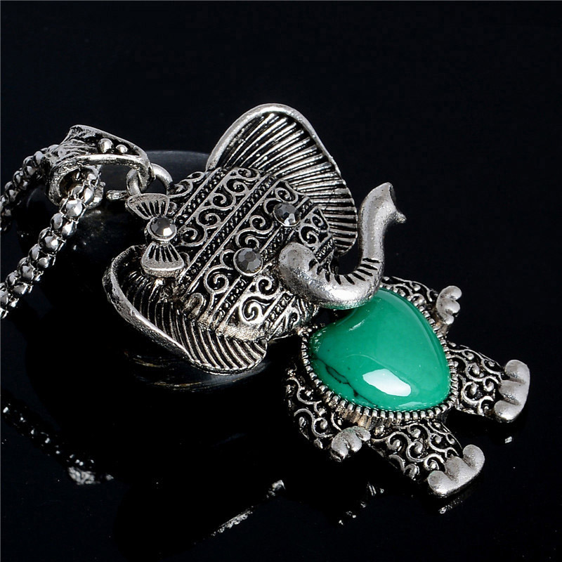 NÁHRDELNÍK SLON TYRKYSOVÁ BARVA