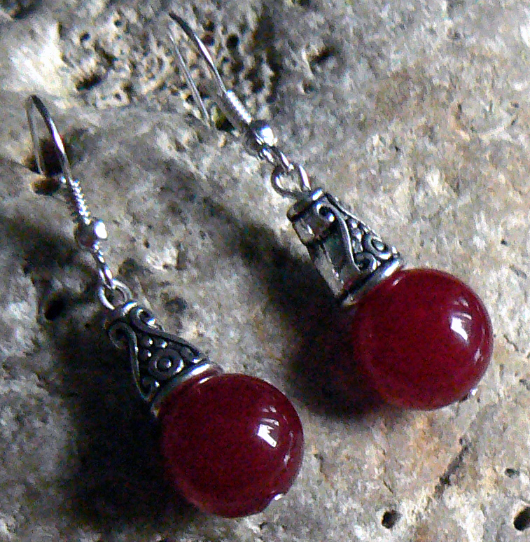 NÁUŠNICE RUBÍNOVÁ BARVA