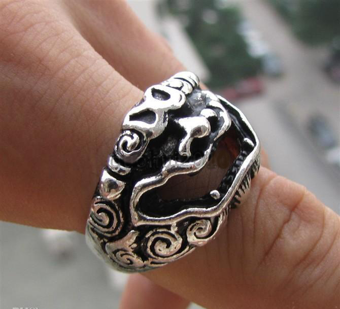 TIBET - ČLOVĚK BESTIE