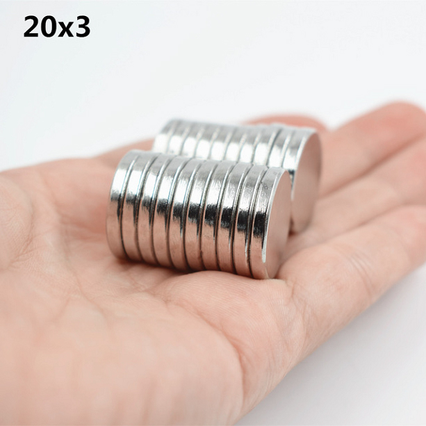 MAGNET NYODYMOVÝ 20x3mm