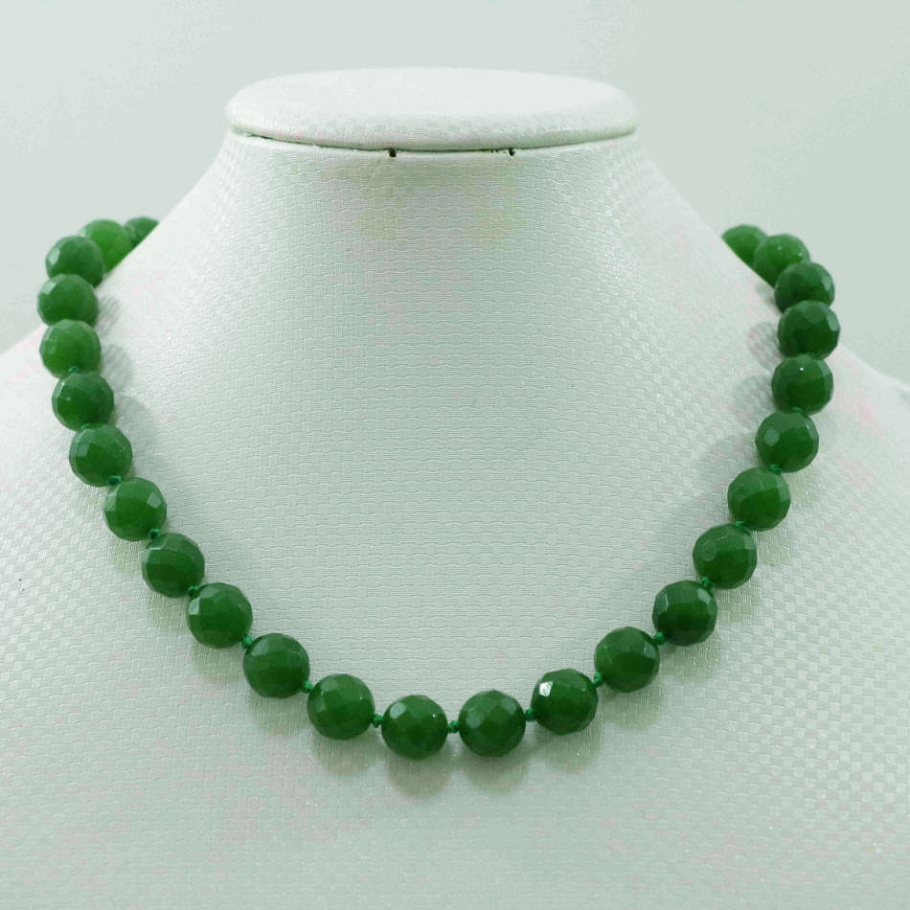 PŘEKRÁSNÝ ŠPERK-BROUŠENÉ KAMENY CHALCEDON