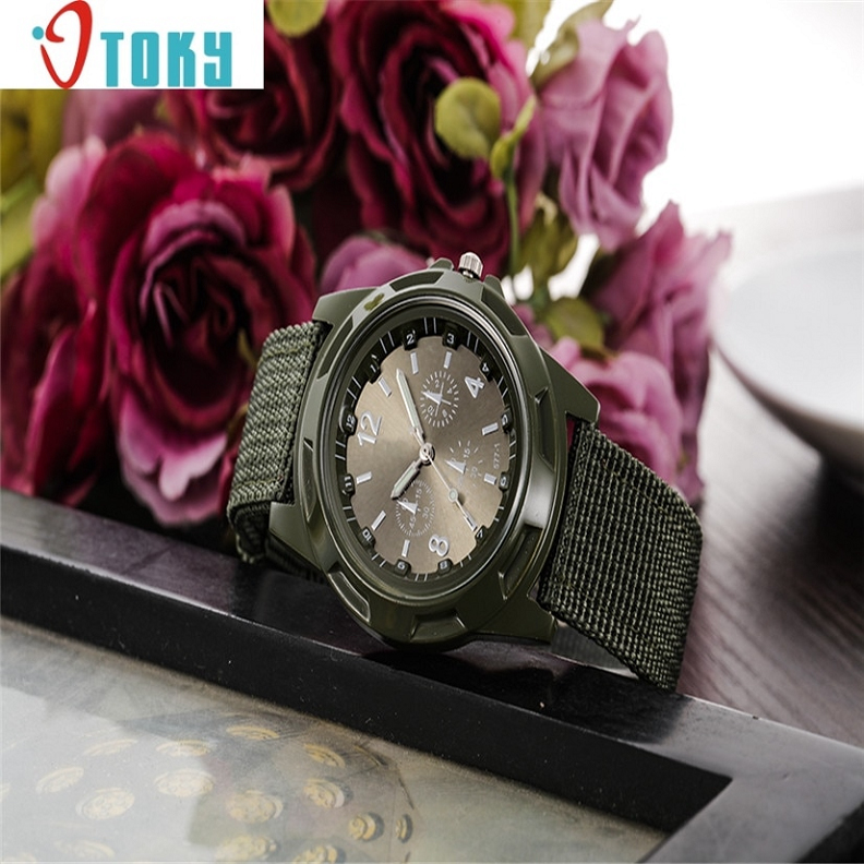 Sportovní MILITARY HODINKY