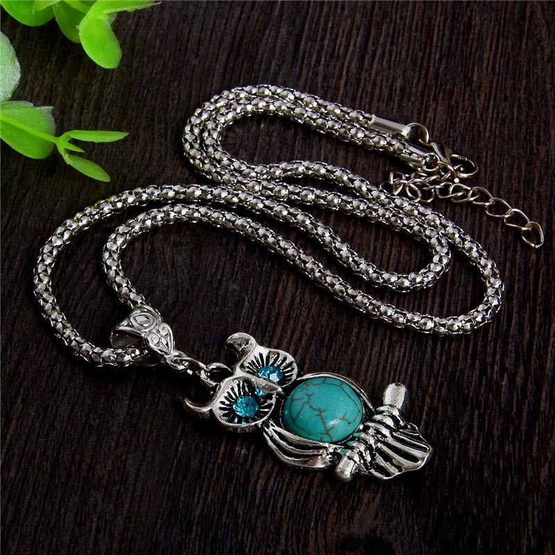 NÁHRDELNÍK SOVIČKA TYRKYS