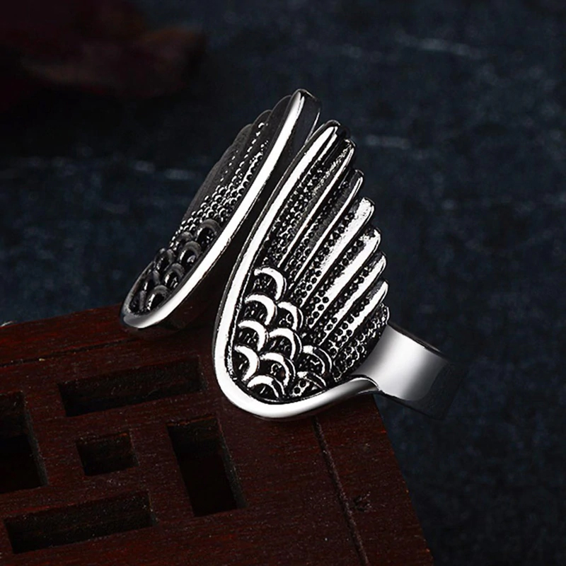 NASTAVITELNÝ OCHRANNÝ VINTAGE PRSTEN