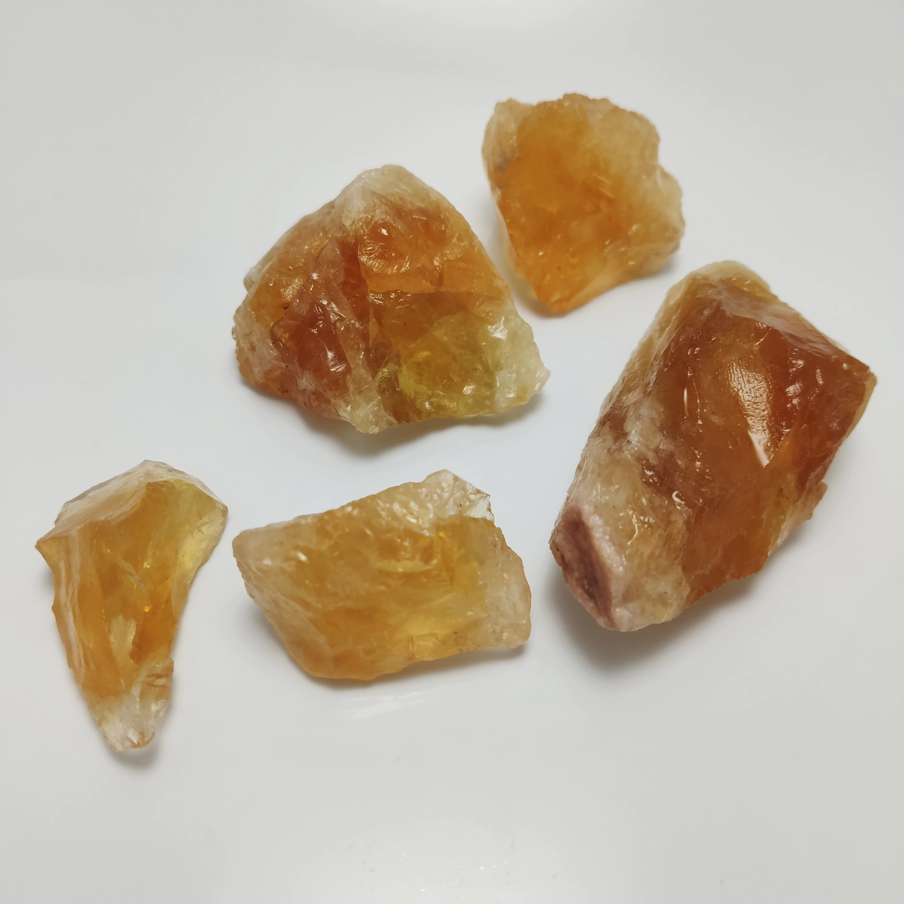 VELKÝ PŘÍRODNÍ KRYSTAL - AMETYST