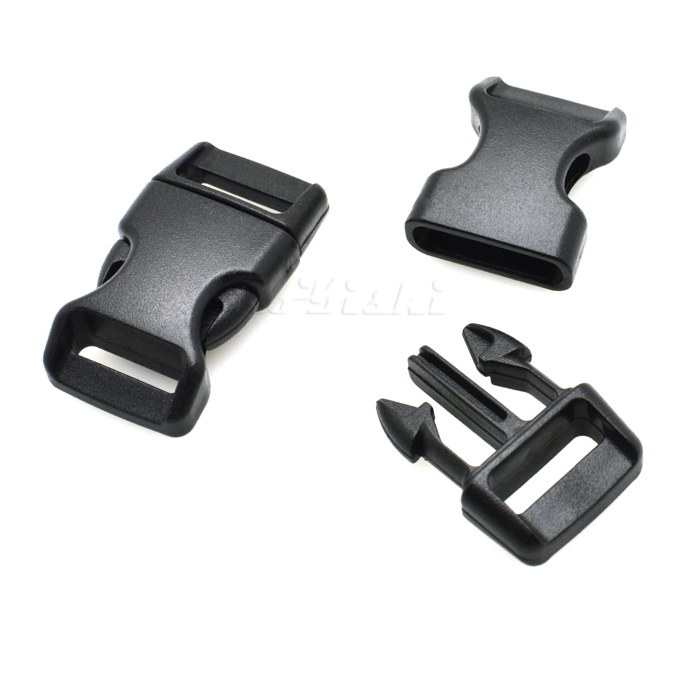 PLASTOVÉ PŘEZKY 5kusů