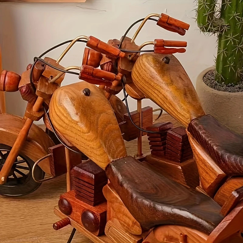 Unikátní vintage dřevěný MODEL MOTOCYKLU