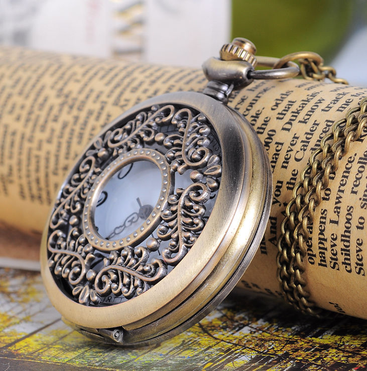 KRÁSNÉ HODIN1KY-NÁHRDELNÍK 47mm