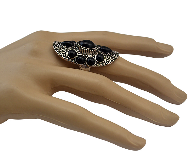 PRSTEN VYKLÁDANÝ ONYX