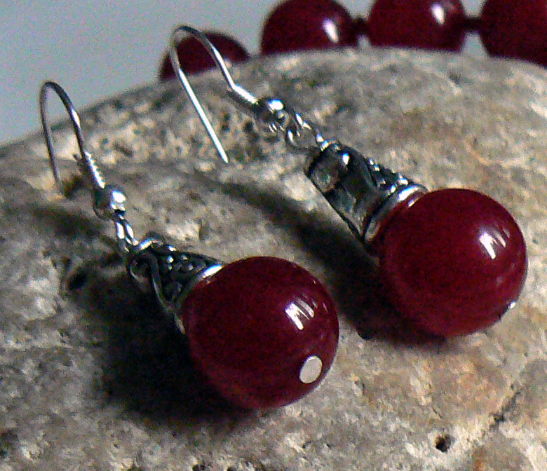 NÁUŠNICE RUBÍNOVÁ BARVA