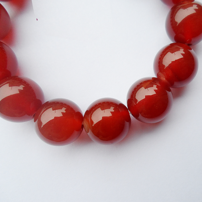 NÁRAMEK KARNEOLOVÁ BARVA KAMENŮ 14mm