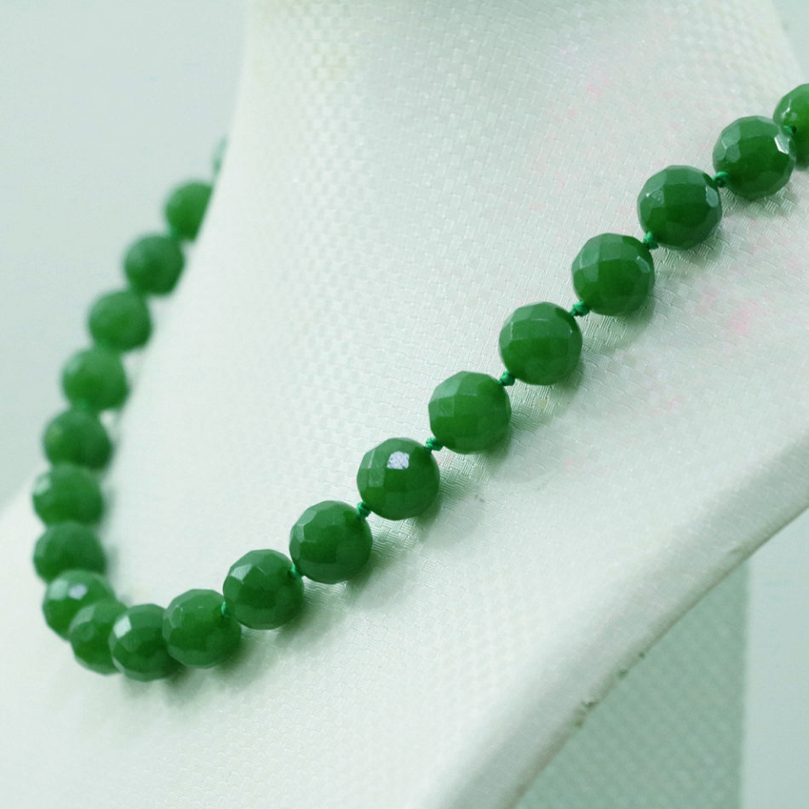 PŘEKRÁSNÝ ŠPERK-BROUŠENÉ KAMENY CHALCEDON