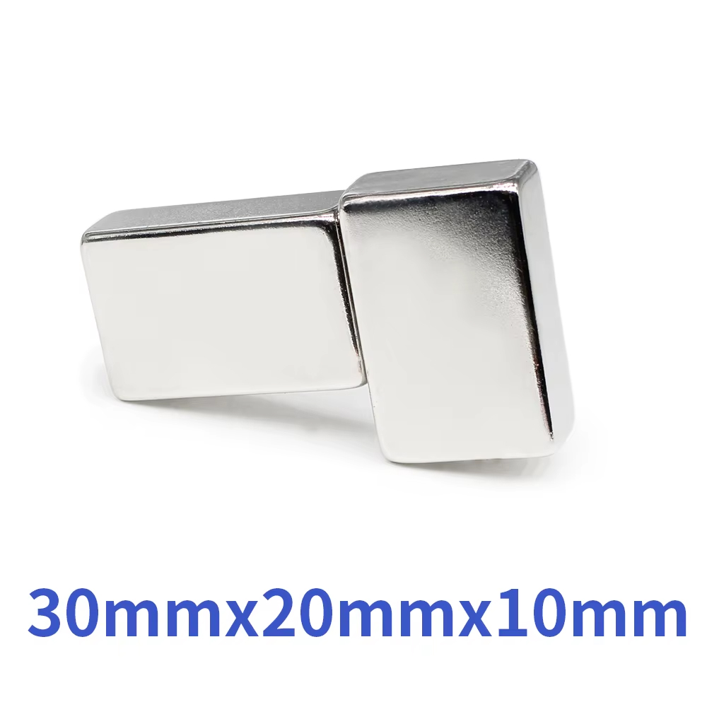 MAGNET PLOCHÝ NEODYMOVÝ 40x20x10