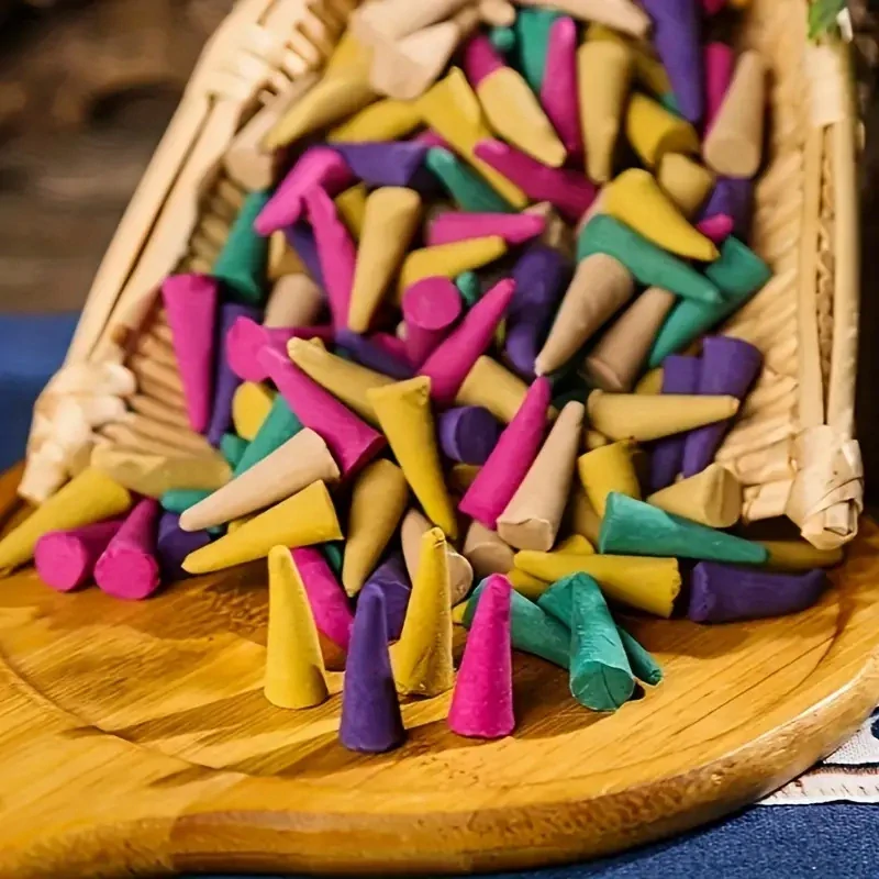 130 ks  různých vonných KUŽELŮ