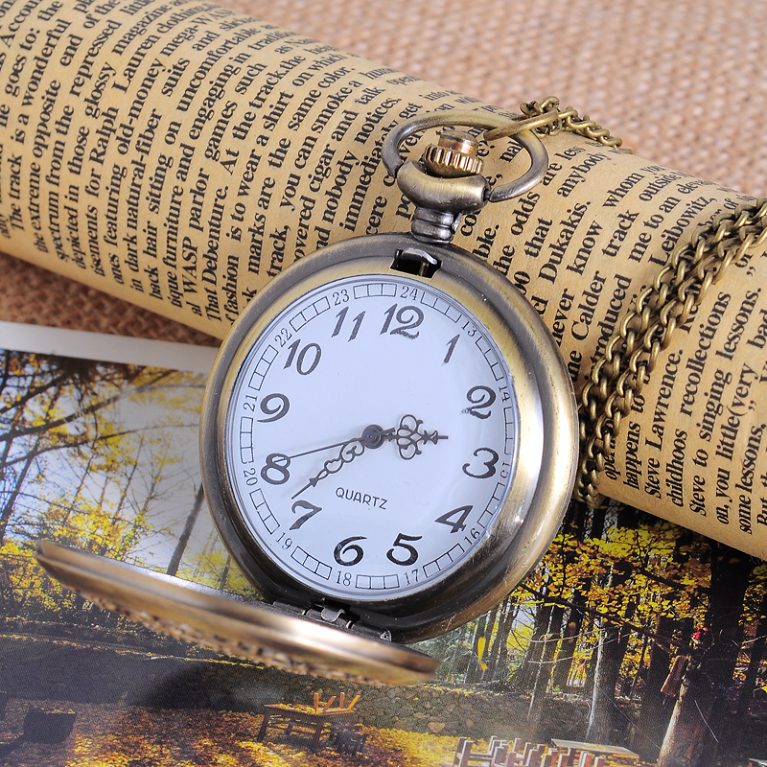 KRÁSNÉ HODIN1KY-NÁHRDELNÍK 47mm