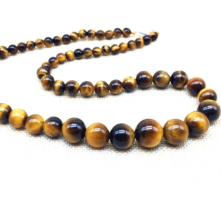 KRÁSNÝ NÁHRDELNÍK–TYGŘÍ OKO