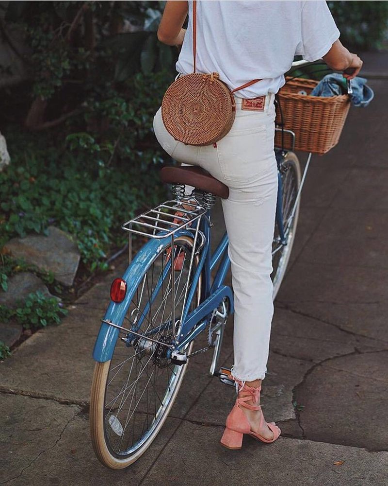 UNIKÁTNÍ DÁMSKÁ RATANOVÁ KABELKA s MANDALOU