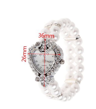 OKOUZLUJÍCÍ PERLOVÉ HODINKY