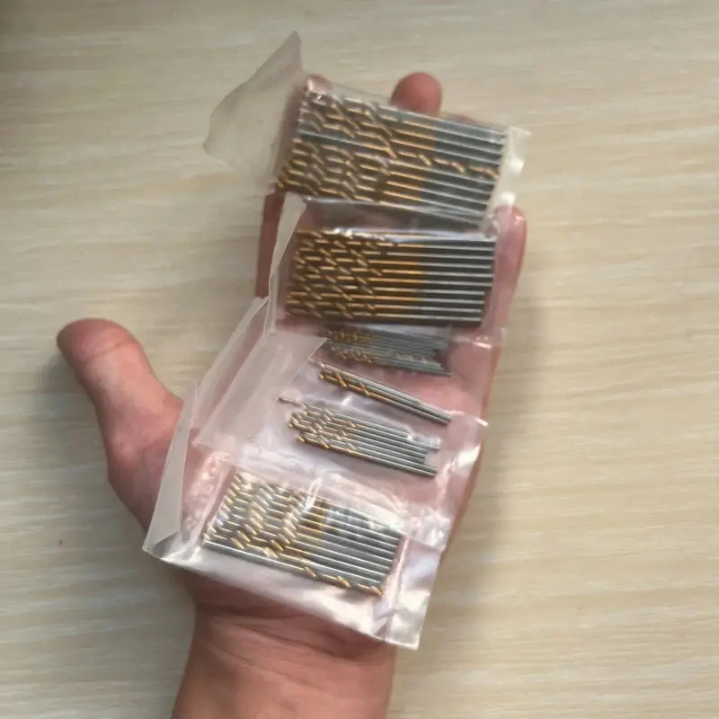 50ks balení ocelových VRTÁKŮ