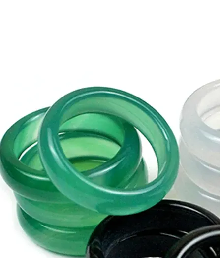 PRSTEN - ZELENÝ JADEIT