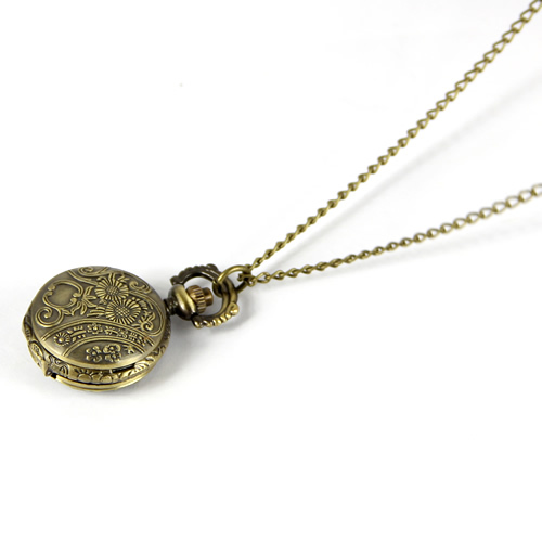 UNIKÁTNÍ HODINKY-NÁHRDELNÍK s MOTÝLY