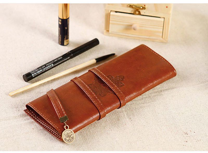 Stylové POUZDRO na psací potřeby