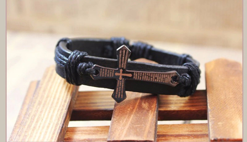 NÁRAMEK PRO ŠTĚSTÍ KOŽENÝ KŘÍŽ