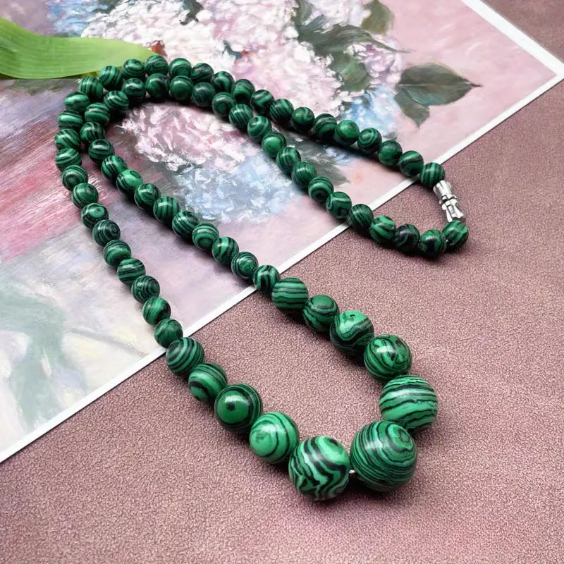 Odstupňovaný NÁHRDELNÍK Barva:Malachit