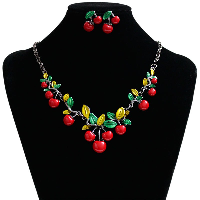 SADA KRÁSNÁ TŘEŠNĚ