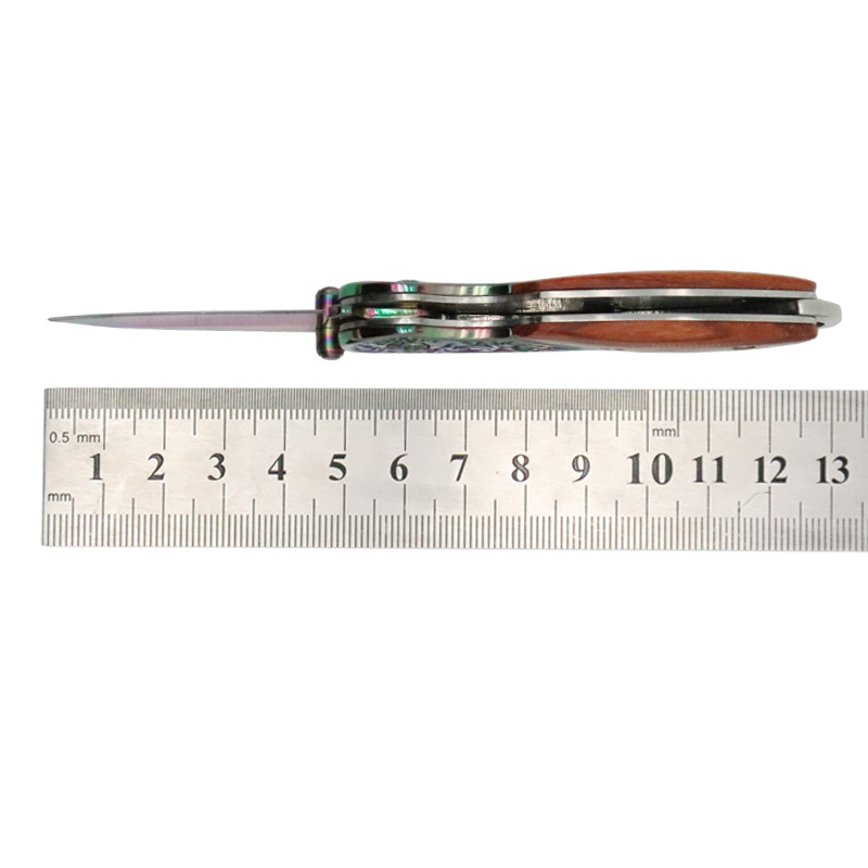 LUXUSNÍ ZAVÍRACÍ NŮŽ