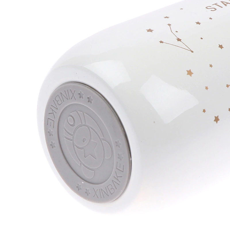 UZAVÍRATELNÁ NEREZ TERMOSKA-HRNEK 200ml