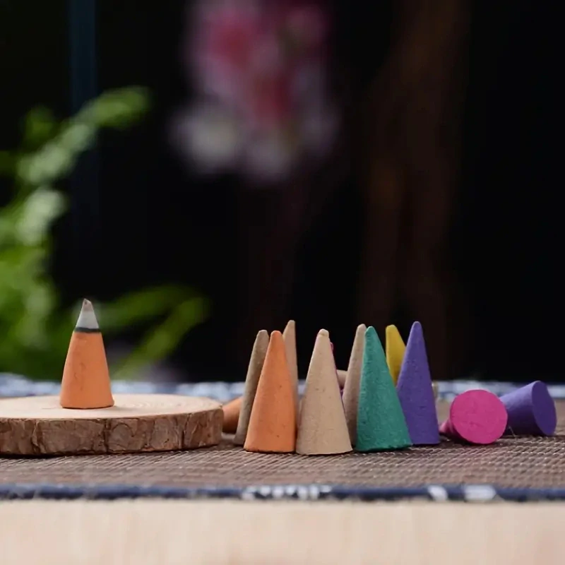 130 ks  různých vonných KUŽELŮ