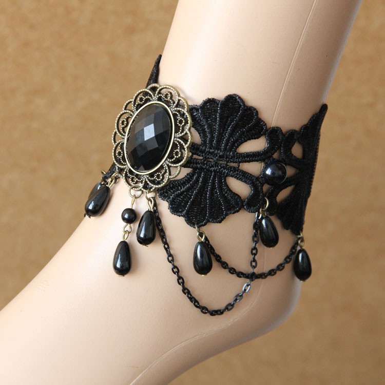 VINTAGE KRAJKA JEMNÁ SEXI NA NOHU