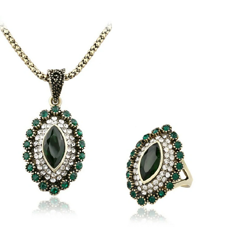 NÁHERNÁ VYKLÁDANÁ SADA - ZELENÉ KAMENY