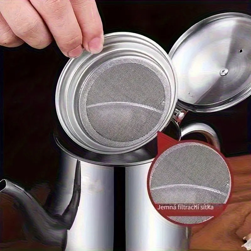 Dokonalá stylová NEREZ KONVICE s filtrem. Obsah:820ml