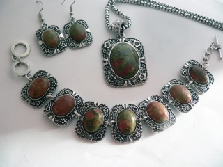 Exclusivní  nádherná SADA KVĚTINOVÝ  KÁMEN