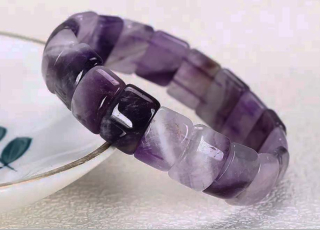 AMETYSTOVÝ NÁRAMEK